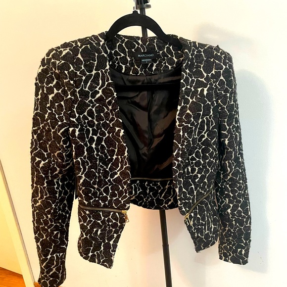 Marciano blazer in size 2. New with tags. - Picture 1 of 11